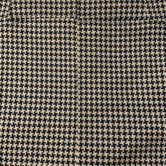 New York & Company Skirt - Picture 2 of 7